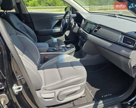 Черный Киа Niro, объемом двигателя 0 л и пробегом 69 тыс. км за 19399 $, фото 64 на Automoto.ua