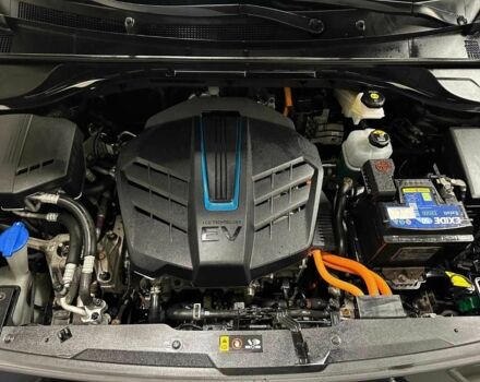 Чорний Кіа Niro, об'ємом двигуна 0 л та пробігом 155 тис. км за 13700 $, фото 20 на Automoto.ua