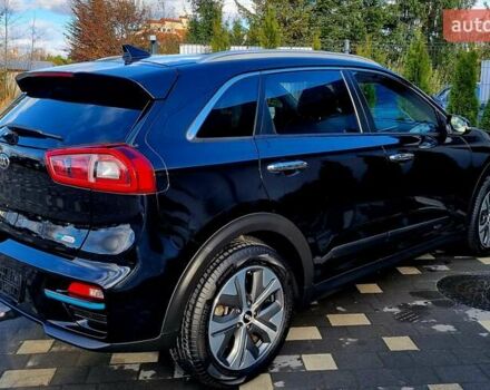 Черный Киа Niro, объемом двигателя 0 л и пробегом 89 тыс. км за 19899 $, фото 13 на Automoto.ua