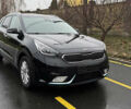 Чорний Кіа Niro, об'ємом двигуна 1.58 л та пробігом 125 тис. км за 13000 $, фото 7 на Automoto.ua