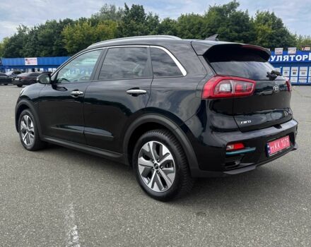 Киа Niro 2019 в Киеве на Automoto.ua Черный Киа Niro, объемом двигателя 0 л и пробегом 128 тыс. км за 17400 $, фото 5 на Automoto.ua