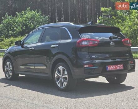 Черный Киа Niro, объемом двигателя 0 л и пробегом 69 тыс. км за 19399 $, фото 4 на Automoto.ua