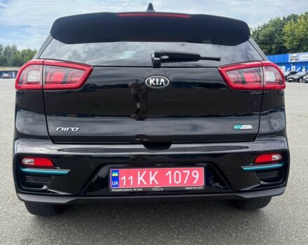 Киа Niro 2019 в Киеве на Automoto.ua Черный Киа Niro, объемом двигателя 0 л и пробегом 128 тыс. км за 17400 $, фото 6 на Automoto.ua