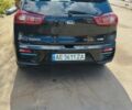 Чорний Кіа Niro, об'ємом двигуна 0 л та пробігом 100 тис. км за 18000 $, фото 1 на Automoto.ua