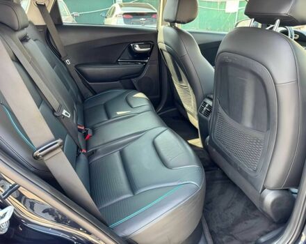 Чорний Кіа Niro, об'ємом двигуна 0 л та пробігом 45 тис. км за 13000 $, фото 11 на Automoto.ua