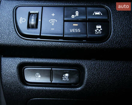 Черный Киа Niro, объемом двигателя 0 л и пробегом 31 тыс. км за 15500 $, фото 18 на Automoto.ua