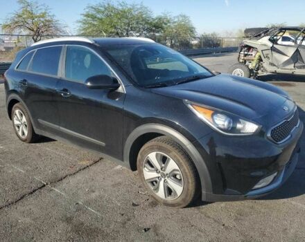 Чорний Кіа Niro, об'ємом двигуна 0 л та пробігом 94 тис. км за 3800 $, фото 3 на Automoto.ua