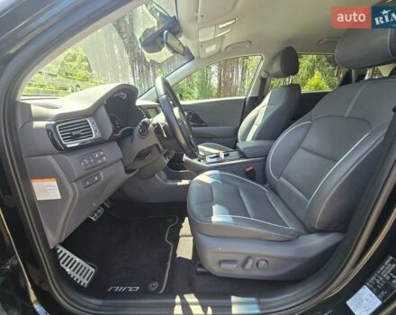 Черный Киа Niro, объемом двигателя 0 л и пробегом 69 тыс. км за 19399 $, фото 40 на Automoto.ua