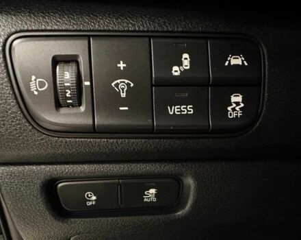 Черный Киа Niro, объемом двигателя 0 л и пробегом 155 тыс. км за 13700 $, фото 12 на Automoto.ua