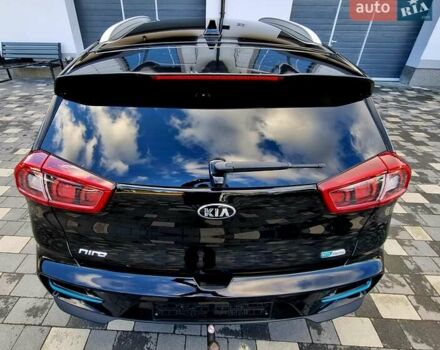 Черный Киа Niro, объемом двигателя 0 л и пробегом 89 тыс. км за 19899 $, фото 27 на Automoto.ua