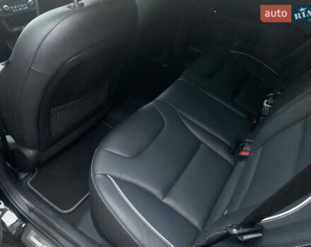 Чорний Кіа Niro, об'ємом двигуна 0 л та пробігом 159 тис. км за 17999 $, фото 13 на Automoto.ua