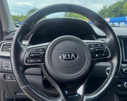 Киа Niro 2019 в Киеве на Automoto.ua Черный Киа Niro, объемом двигателя 0 л и пробегом 128 тыс. км за 17400 $, фото 10 на Automoto.ua