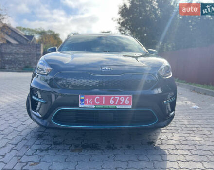 Киа Niro 2019 в Львове на Automoto.ua Черный Киа Niro, объемом двигателя 0 л и пробегом 58 тыс. км за 17000 $, фото 5 на Automoto.ua
