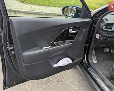 Черный Киа Niro, объемом двигателя 0 л и пробегом 135 тыс. км за 17300 $, фото 12 на Automoto.ua