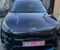 Чорний Кіа Niro, об'ємом двигуна 0 л та пробігом 105 тис. км за 17999 $, фото 1 на Automoto.ua
