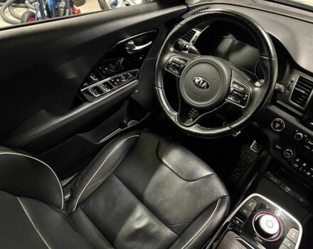Черный Киа Niro, объемом двигателя 0 л и пробегом 155 тыс. км за 13700 $, фото 5 на Automoto.ua