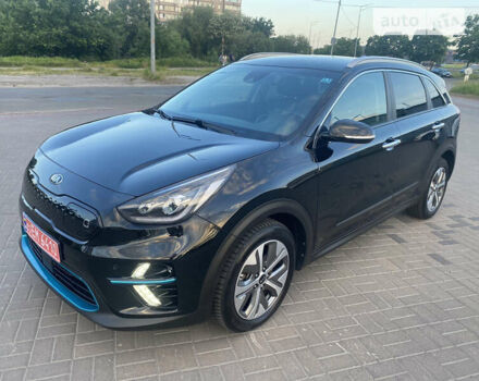 Черный Киа Niro, объемом двигателя 0 л и пробегом 118 тыс. км за 19299 $, фото 18 на Automoto.ua