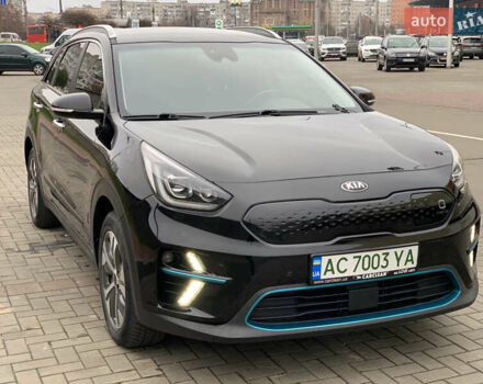 Чорний Кіа Niro, об'ємом двигуна 0 л та пробігом 159 тис. км за 17999 $, фото 15 на Automoto.ua