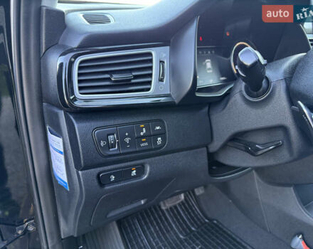 Черный Киа Niro, объемом двигателя 0 л и пробегом 71 тыс. км за 18999 $, фото 20 на Automoto.ua