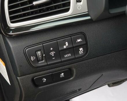 Черный Киа Niro, объемом двигателя 0 л и пробегом 113 тыс. км за 18200 $, фото 13 на Automoto.ua