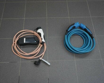 Кіа Niro 2019 у Києві на Automoto.ua Чорний Кіа Niro, об'ємом двигуна 0 л та пробігом 158 тис. км за 14200 $, фото 15 на Automoto.ua