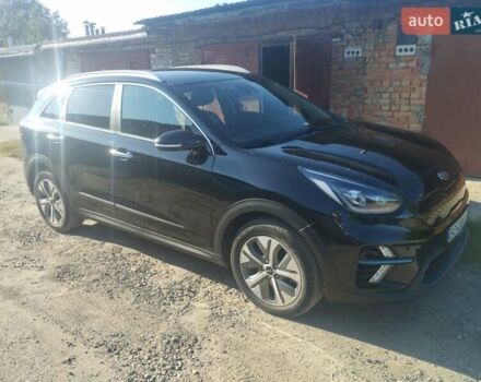 Киа Niro 2019 в Хмельницком на Automoto.ua Черный Киа Niro, объемом двигателя 0 л и пробегом 155 тыс. км за 17200 $, фото 6 на Automoto.ua