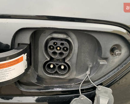 Чорний Кіа Niro, об'ємом двигуна 0 л та пробігом 159 тис. км за 17999 $, фото 36 на Automoto.ua