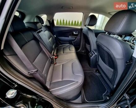 Черный Киа Niro, объемом двигателя 0 л и пробегом 89 тыс. км за 19899 $, фото 61 на Automoto.ua