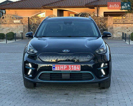 Чорний Кіа Niro, об'ємом двигуна 0 л та пробігом 93 тис. км за 18700 $, фото 2 на Automoto.ua