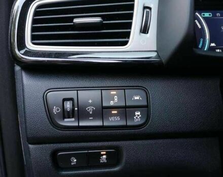 Киа Niro 2019 в Киеве на Automoto.ua Черный Киа Niro, объемом двигателя 0 л и пробегом 120 тыс. км за 11500 $, фото 14 на Automoto.ua