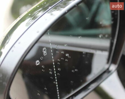 Чорний Кіа Niro, об'ємом двигуна 0 л та пробігом 78 тис. км за 19799 $, фото 23 на Automoto.ua