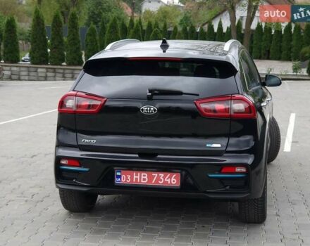 Черный Киа Niro, объемом двигателя 0 л и пробегом 113 тыс. км за 18200 $, фото 5 на Automoto.ua