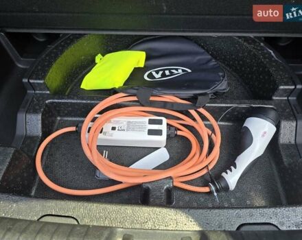 Черный Киа Niro, объемом двигателя 0 л и пробегом 69 тыс. км за 19399 $, фото 31 на Automoto.ua