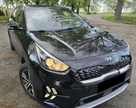 Чорний Кіа Niro, об'ємом двигуна 0 л та пробігом 78 тис. км за 11900 $, фото 1 на Automoto.ua
