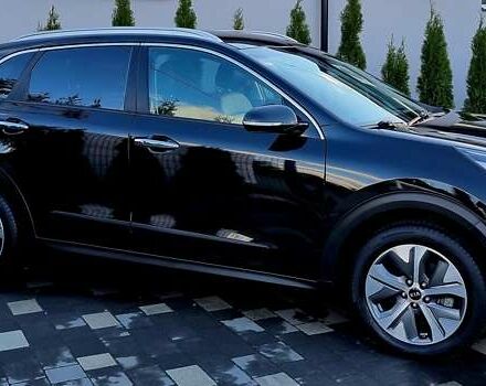 Черный Киа Niro, объемом двигателя 0 л и пробегом 89 тыс. км за 19899 $, фото 25 на Automoto.ua