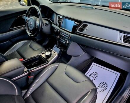Черный Киа Niro, объемом двигателя 0 л и пробегом 89 тыс. км за 19899 $, фото 56 на Automoto.ua