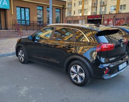 Черный Киа Niro, объемом двигателя 1.58 л и пробегом 82 тыс. км за 19600 $, фото 6 на Automoto.ua