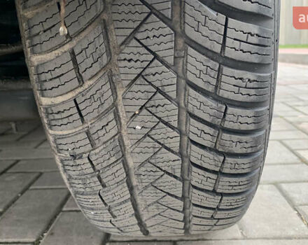 Чорний Кіа Niro, об'ємом двигуна 0 л та пробігом 159 тис. км за 17999 $, фото 37 на Automoto.ua