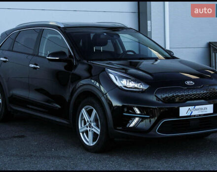 Черный Киа Niro, объемом двигателя 0 л и пробегом 31 тыс. км за 15500 $, фото 1 на Automoto.ua