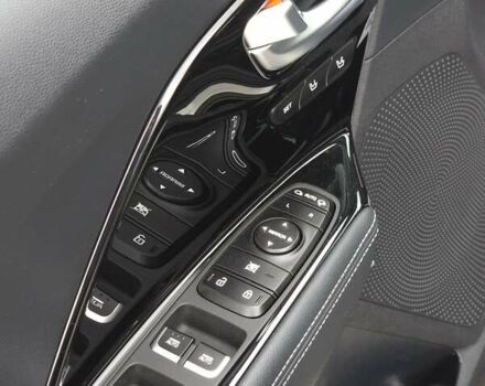 Чорний Кіа Niro, об'ємом двигуна 0 л та пробігом 112 тис. км за 18200 $, фото 12 на Automoto.ua