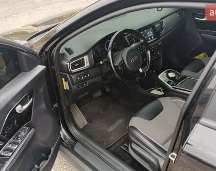 Черный Киа Niro, объемом двигателя 0 л и пробегом 130 тыс. км за 15300 $, фото 8 на Automoto.ua