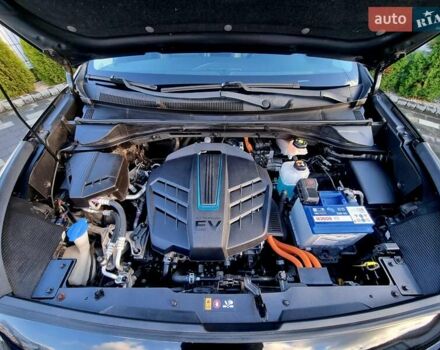 Черный Киа Niro, объемом двигателя 0 л и пробегом 89 тыс. км за 19899 $, фото 92 на Automoto.ua