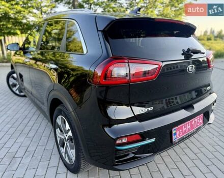 Черный Киа Niro, объемом двигателя 0 л и пробегом 124 тыс. км за 16950 $, фото 15 на Automoto.ua