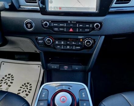 Черный Киа Niro, объемом двигателя 0 л и пробегом 89 тыс. км за 19899 $, фото 74 на Automoto.ua