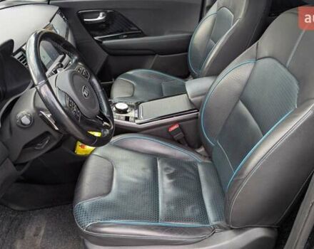 Черный Киа Niro, объемом двигателя 0 л и пробегом 135 тыс. км за 17300 $, фото 17 на Automoto.ua