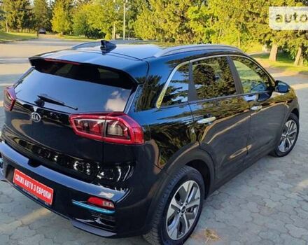 Чорний Кіа Niro, об'ємом двигуна 0 л та пробігом 105 тис. км за 19099 $, фото 17 на Automoto.ua