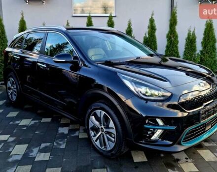 Черный Киа Niro, объемом двигателя 0 л и пробегом 89 тыс. км за 19899 $, фото 11 на Automoto.ua