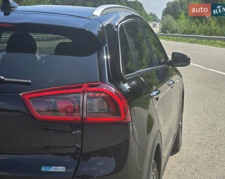 Черный Киа Niro, объемом двигателя 0 л и пробегом 69 тыс. км за 19399 $, фото 26 на Automoto.ua