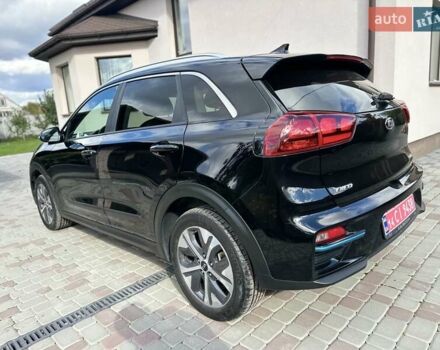 Киа Niro 2019 в Виннице на Automoto.ua Черный Киа Niro, объемом двигателя 0 л и пробегом 108 тыс. км за 15900 $, фото 17 на Automoto.ua