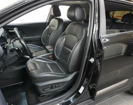 Кіа Niro 2019 у Києві на Automoto.ua Чорний Кіа Niro, об'ємом двигуна 0 л та пробігом 158 тис. км за 14200 $, фото 11 на Automoto.ua